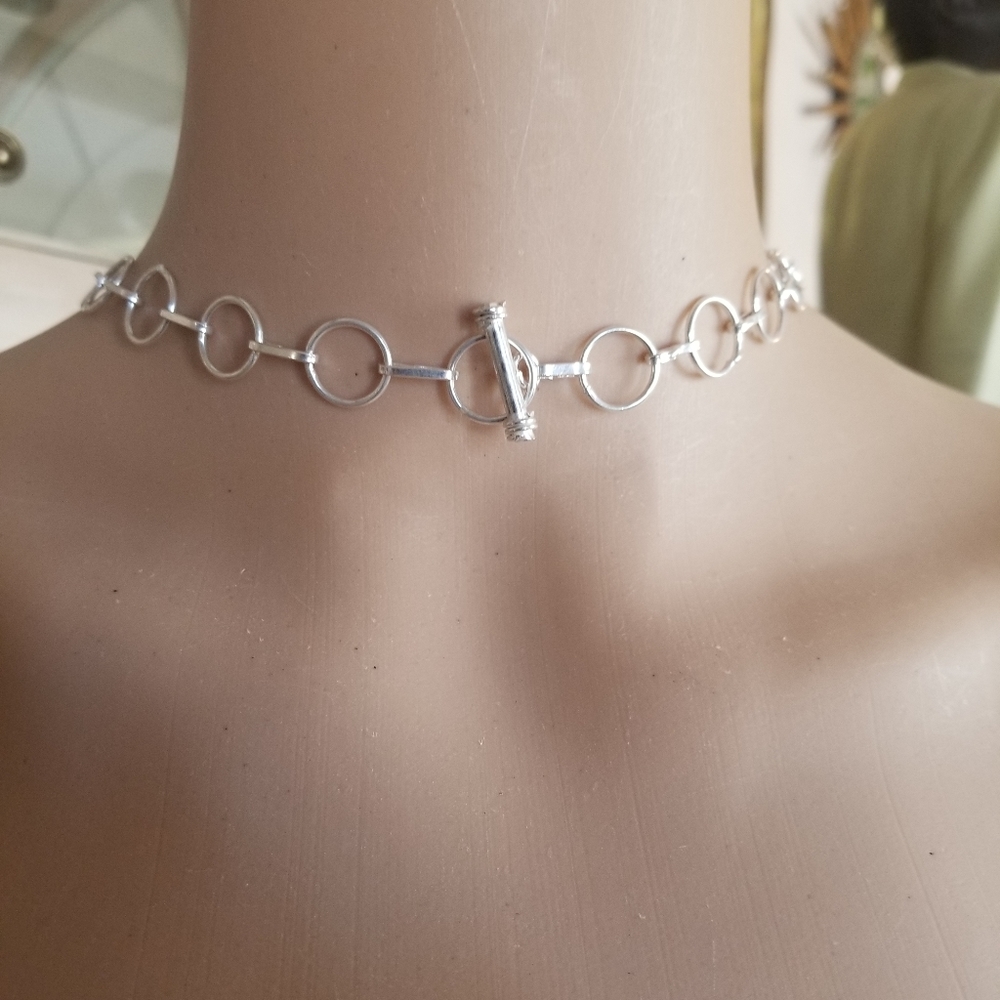 GLAMOROUS NECKLACE NWOT - Picture 8 of 8